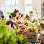 atelier EVJF paris couronne de fleurs