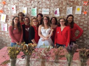 Couronne de fleurs séchées : atelier création d’un accessoire bio et local